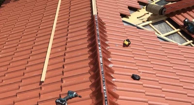 R&eacute;novation toiture &agrave; Lattes